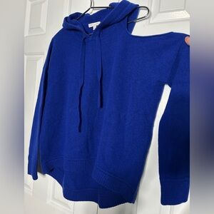 Minnie Rose Sweater - Womens Medium - Blue - Cutout Shoulder - Cashmere Hoodie